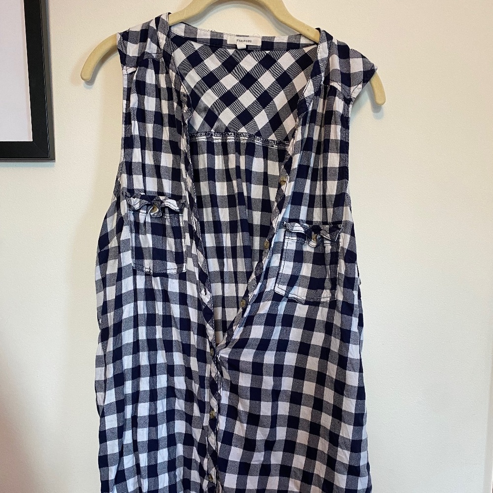 Maurice’s checkered button tank